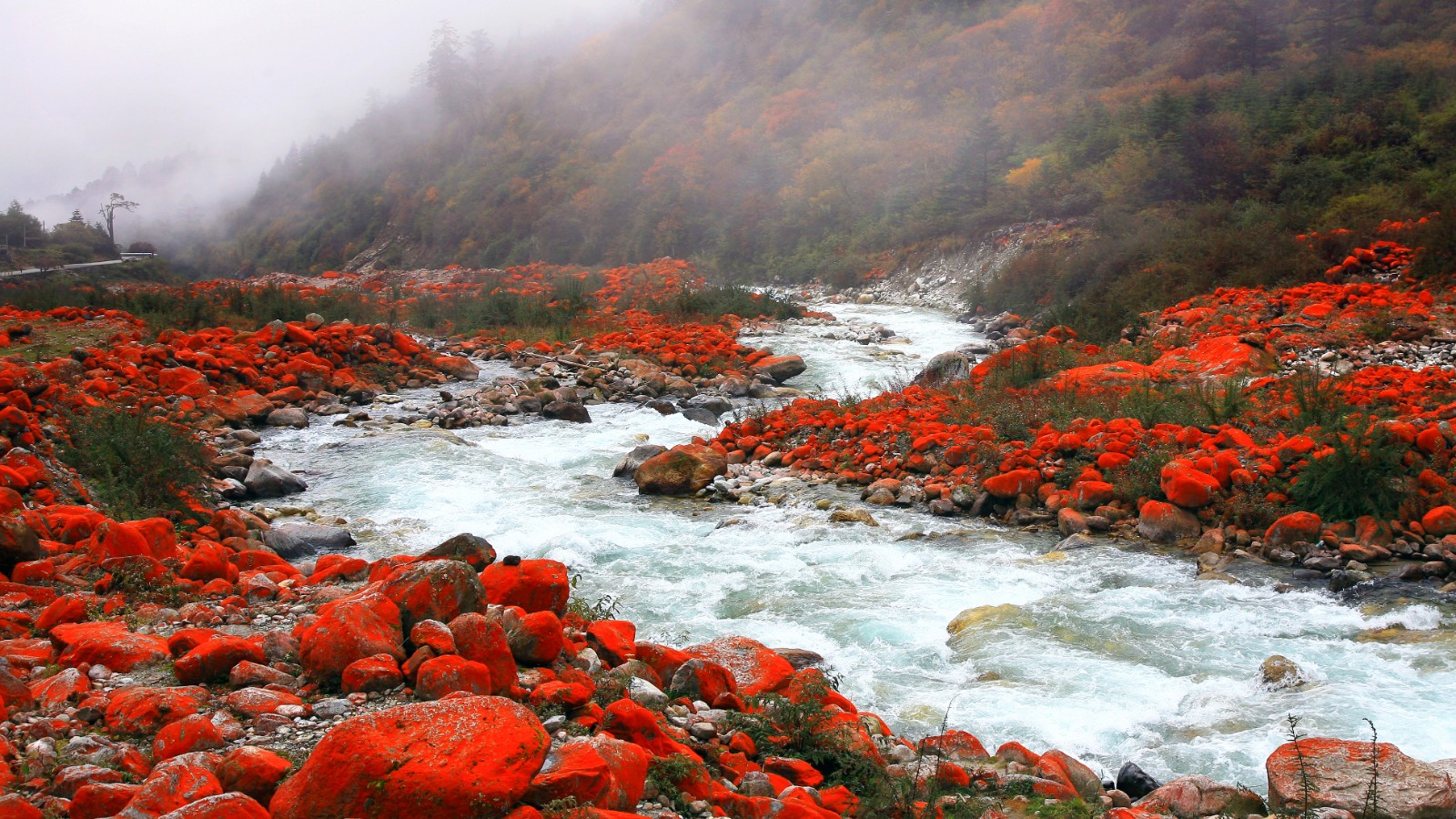 行摄中国 (7)-四川红石滩.jpg