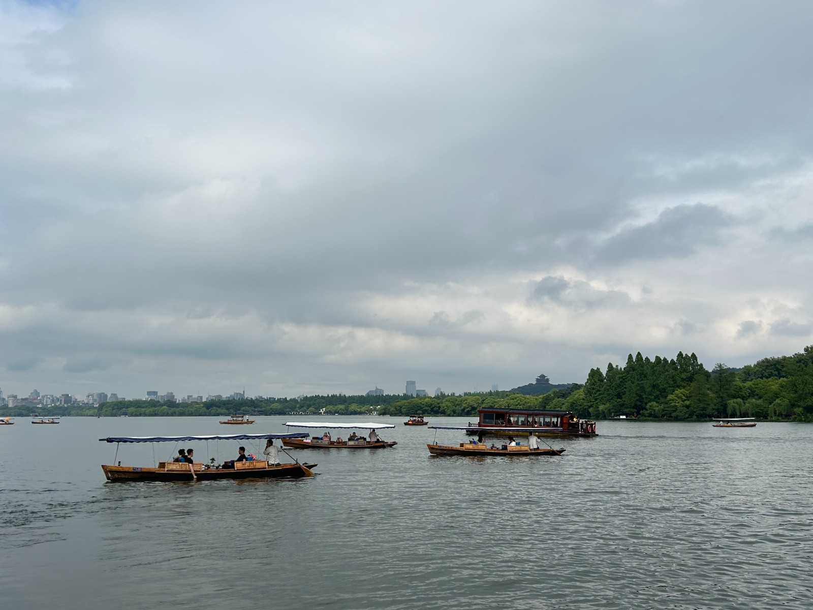 《美丽杭州西湖》 (2).jpg